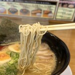 Menya Fukuchi Xan - 麺のアップ