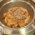 Shabu sen - 割下で甘く柔らかに煮込んだ野菜と肉がウマイ。