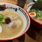 とんこつ愛があふれてる ラーメン とりこ - 