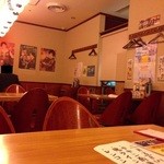 四ツ谷酒場 チムニー - 201402　チムニー　店内⇒