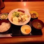 四ツ谷酒場 チムニー - 201402　チムニー　★日替りランチ定食（600円）★