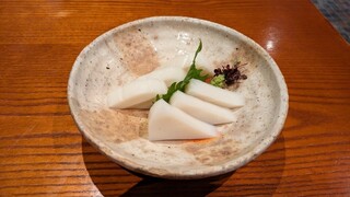 東京 土山人 - 板わさ800円