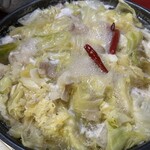 成田屋 - 家のモツ鍋　キャベツ1玉入り　モツ1kg