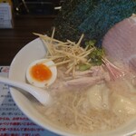 塩生姜らー麺専門店 MANNISH - 