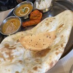 インドラ マハール - 