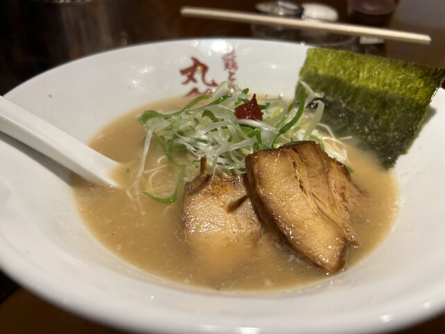 丸銀らーめん 神戸元町店 - 元町(JR)/ラーメン | 食べログ 丸銀らーめん 神戸元町店 - 元町(JR)/ラーメン | 食べログ