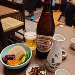 川豊 - お酒(熱燗)550円 ビール760円 おしんこ500円