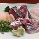 海 - 刺身盛合わせ