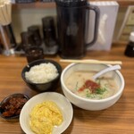 240860803 - かす汁定食（汁大）＋スクランブル玉子