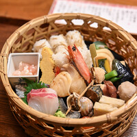 赤坂とゝや魚新 - 《炭籠辨當（すみかごべんたう）》