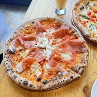 PIZZERIA　37 - 