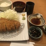 はせ川 - 特ロースかつ定食