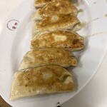 Banri - 名物の焼き餃子