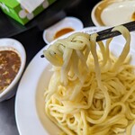 中国手打拉麺 馬賊 - 坦々つけ麺（麺リフト）