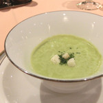 レストラン八間蔵 - 空豆のスープ