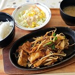 Dojasu Shokudou - 豚カルビ焼肉定食