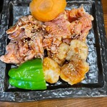 炭火焼肉 明洞 - 