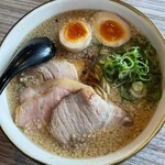 煮干しラーメン にぼってる - 