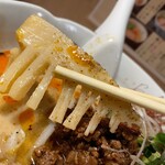 浅草名代らーめん 与ろゐ屋 - 筍