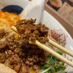 浅草名代らーめん 与ろゐ屋 - 肉味噌