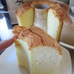 鎌倉しふぉん - シフォンケーキ　プレーン　割引後１３２０円　１/４カット