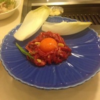 食道園 宗右衛門町本店  - 久々に口にしたユッケ。