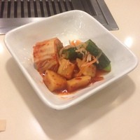 食道園 宗右衛門町本店  - キムチ。