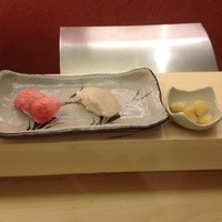 鮨 香坂 - トロ、ひらめ