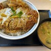 Katsuya - カツ丼(竹) ¥759 、とん汁(小) ¥165  (※前回貰った割引券で￥100引き)