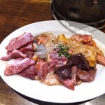 Sumibiyakiniku Horumon Ajimaki - 