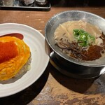 Ramen Goku - 黒とんこつ＆とびっこチャーライ