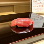 Sushi Hanakuruma - マグロの赤身