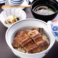 うなぎ丼　松（五切れ）