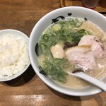 Mankai - 純とんラーメン玉子入り（1,100円）+ご飯（200円）