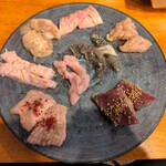 Yakiniku Horumon Hiromaru - 