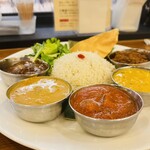 カンテグランデカレー - 5種盛りカレープレート　1,600円