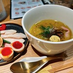 MENDOKORO TOMO Premium - 特製濃香トリュフの鶏塩中華そば小70g1,300円