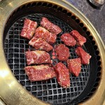 炭火焼肉徳重 - 
