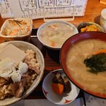 Gyuunitaki To Obanzai Chiiyan - とうめし定食