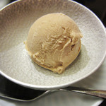 天ぷら すず航 - さくらコースのデザート　この時は栗のアイス