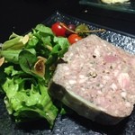 ビストロ アカサカ - レバーパテ