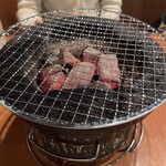 炭火焼肉ホルモン 哲 - 