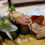 回転寿司 みさき - しらす・桜エビ・ハマグリ。