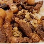 Yabukiya - 魯肉飯