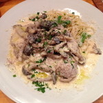 クッチーナ笑多 - ２０１４年２月３日～２月８日のランチ「ポークソテー キノコクリームソース」」（１，０００円）サラダ・パン（足りなければライスも）・コーヒーor紅茶付