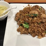 Chuukaryouri Kashinen - ■角煮炒飯¥930