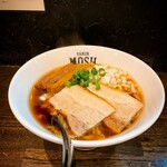 RAMEN MOSH - 節そば 150g 850円 ※麺本使用で、麺大盛り、温玉トッピング(別皿)