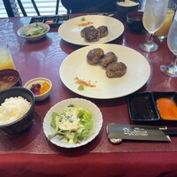 神戸牛ステーキ&カフェ ノーブルウルス 三宮店 - 