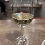 利久のイタリアン CUCINA  - グラスワイン白