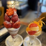 フルーツ&カフェ ハマツ - 苺限界パフェ2680円とシトラスパフェ(S)1078円